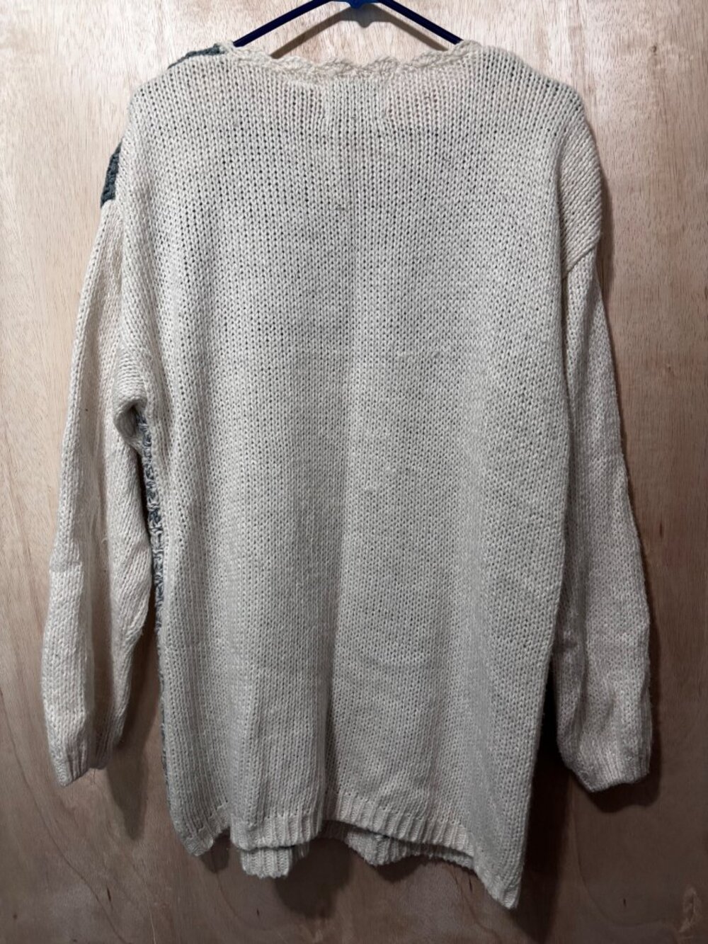 Shenanigans Hand-Knitted Floral Sweater Size M - Picture 3 of 4